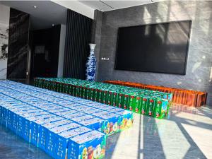 一份中秋禮，傳遞公司愛。